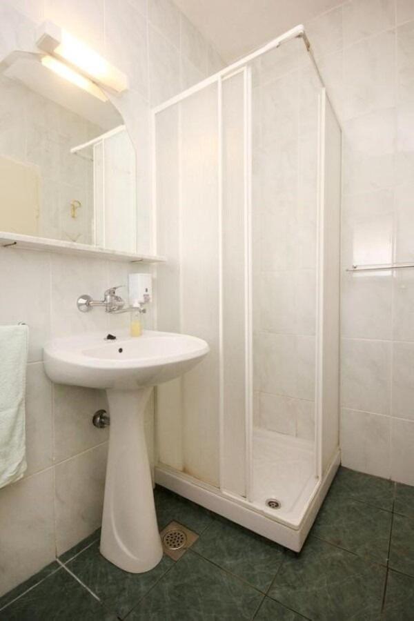 Apartments Tonka - 150M From The Sea & Parking オレビック エクステリア 写真