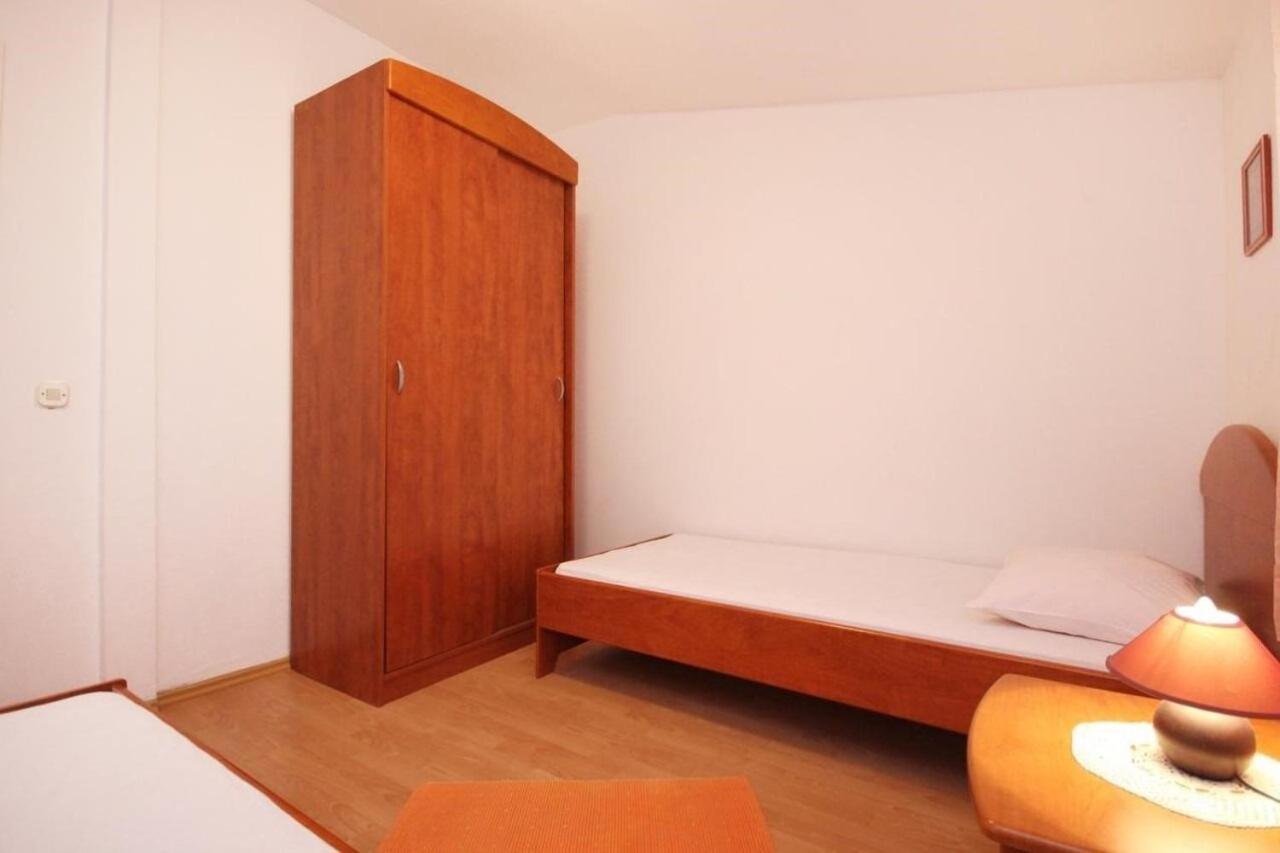 Apartments Tonka - 150M From The Sea & Parking オレビック エクステリア 写真