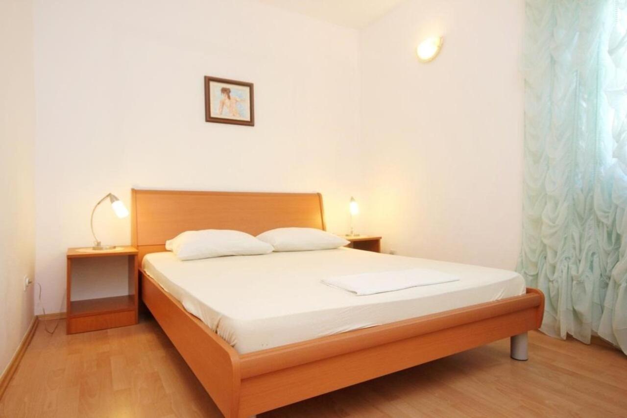 Apartments Tonka - 150M From The Sea & Parking オレビック エクステリア 写真