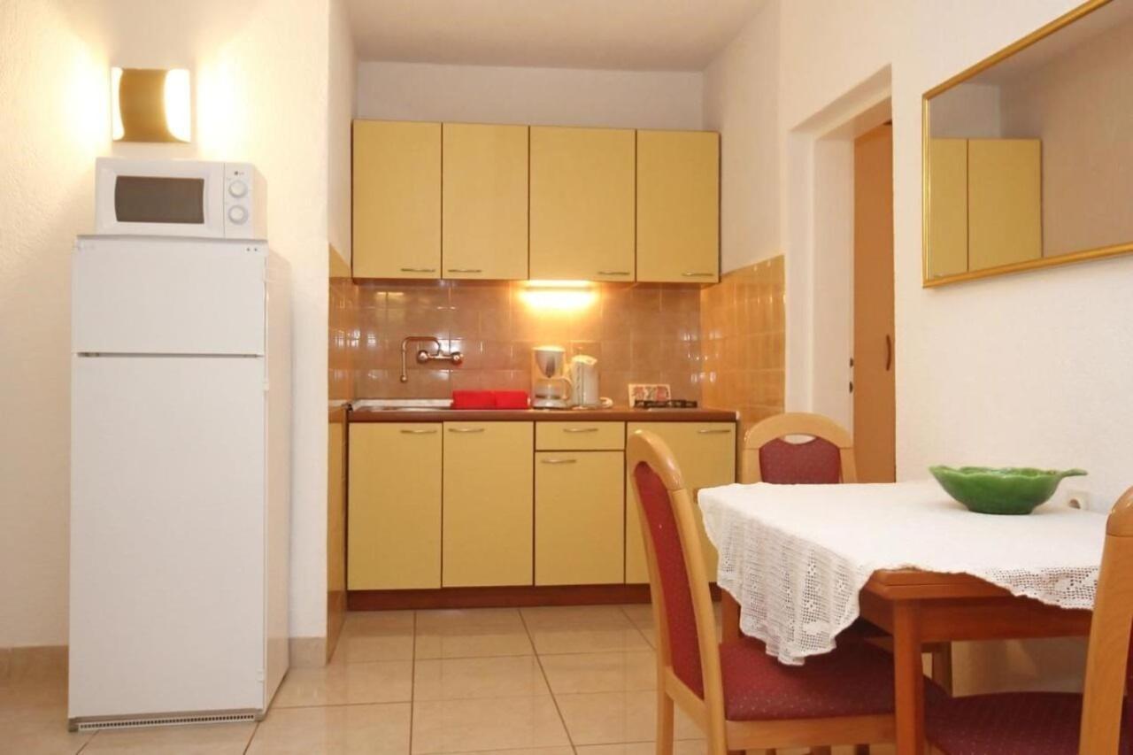 Apartments Tonka - 150M From The Sea & Parking オレビック エクステリア 写真