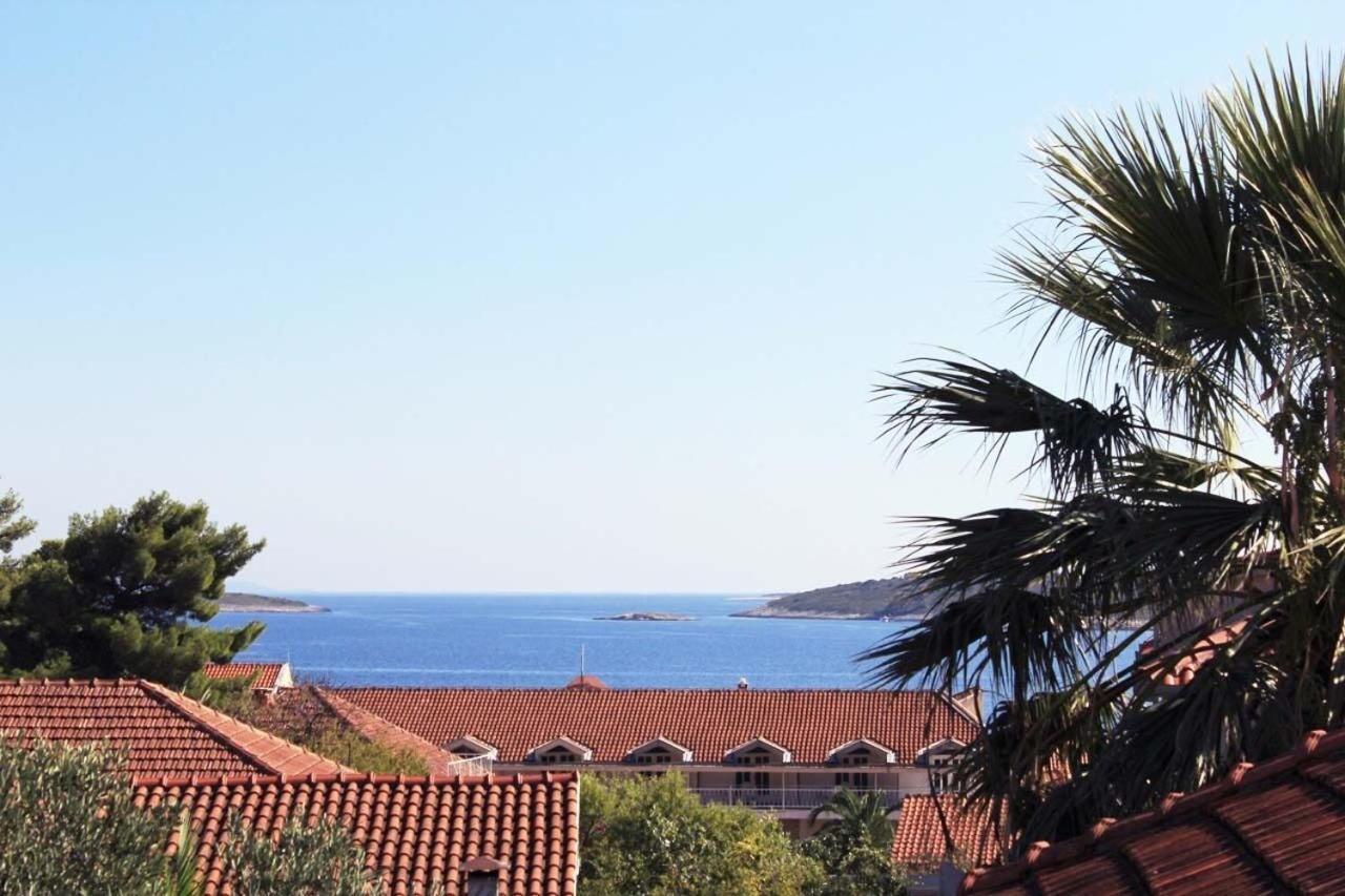 Apartments Tonka - 150M From The Sea & Parking オレビック エクステリア 写真